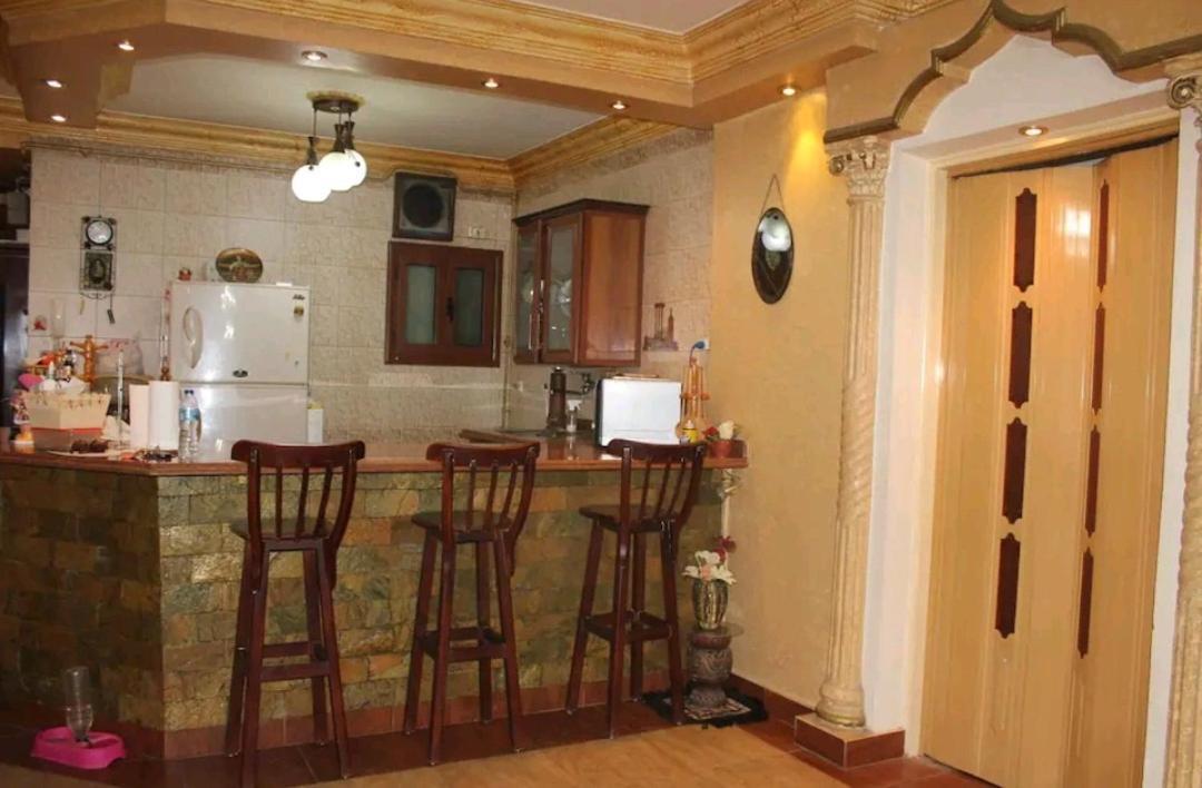 شقه مفروشه مميزه Appartement *
